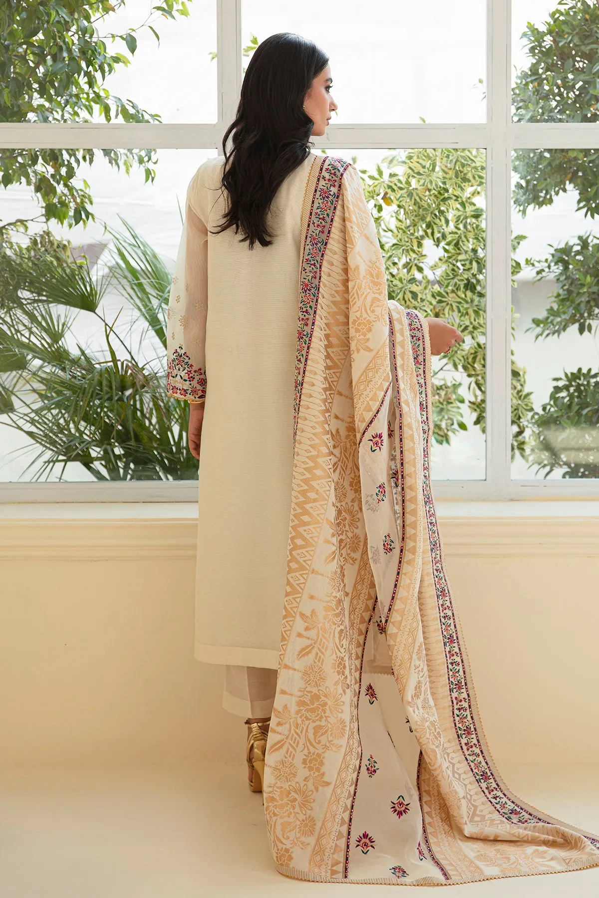EMBROIDERED COTTON PATTI UF-390