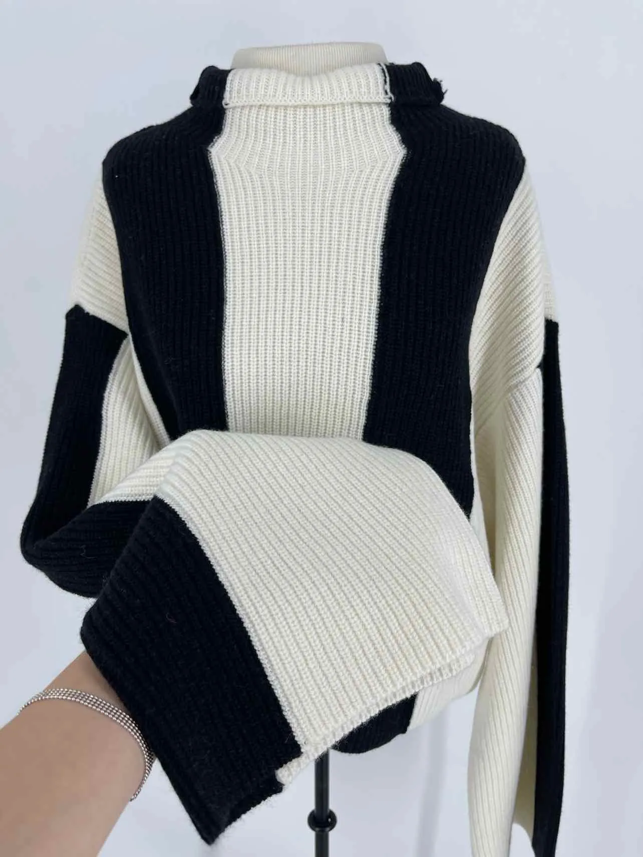 Gestuz Size M Ivory/Black Stripe Wool NEW Designer Sweater