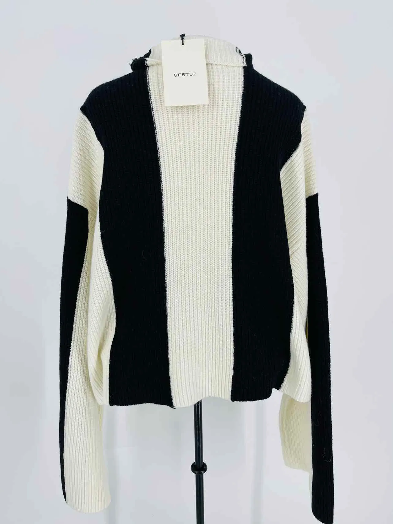 Gestuz Size M Ivory/Black Stripe Wool NEW Designer Sweater