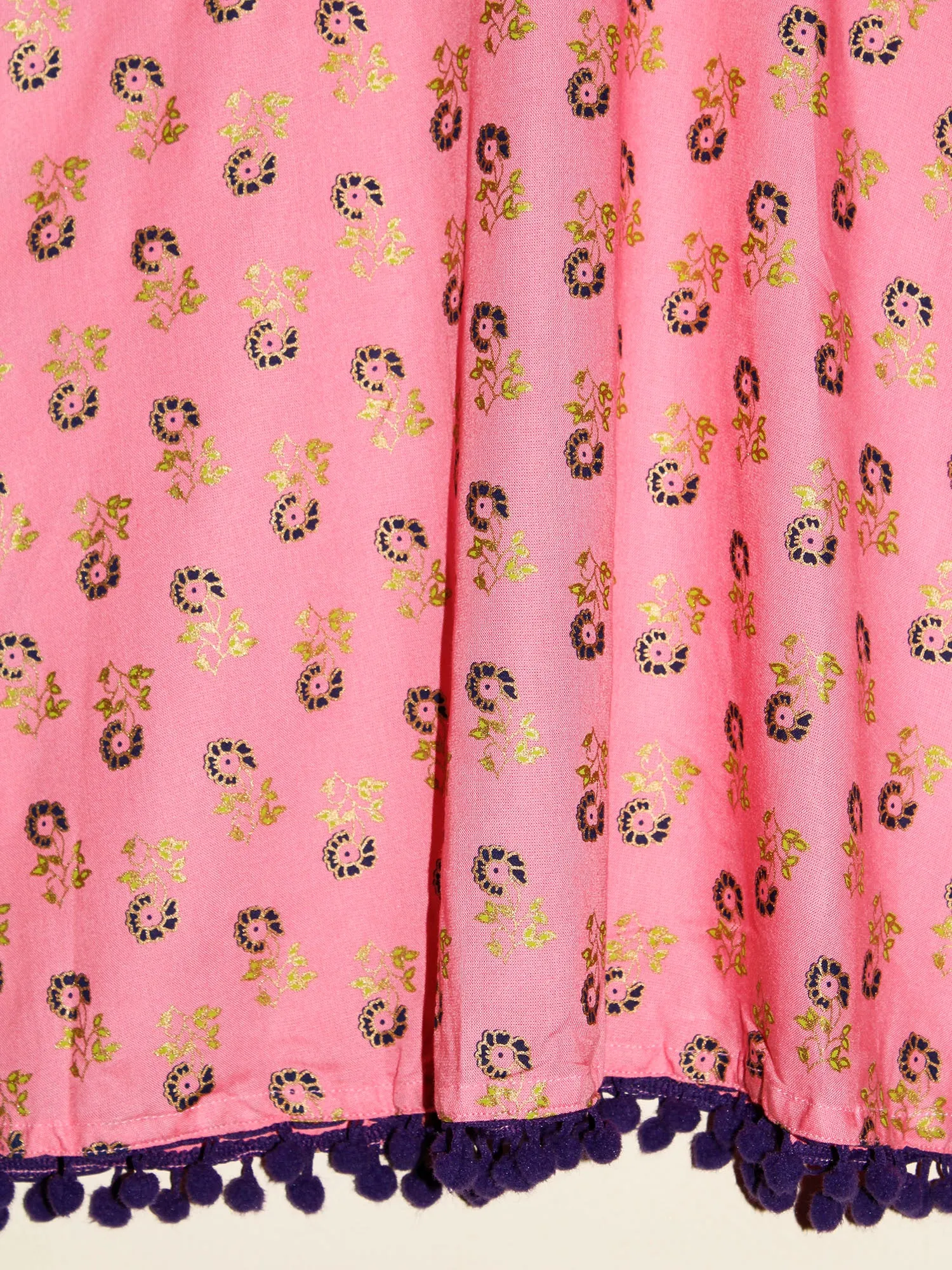 Girls Printed Kurta and Leggings Set
