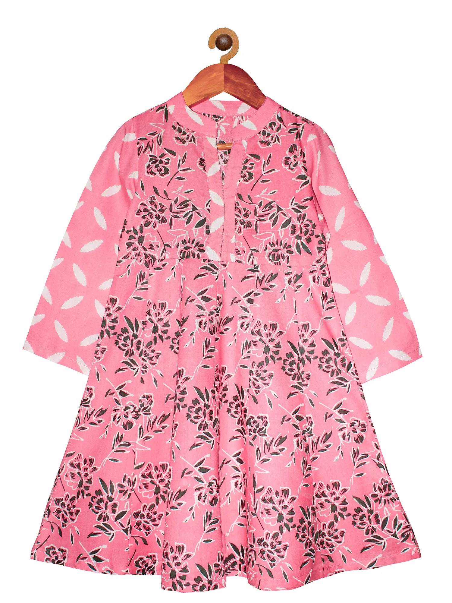Girls Printed Kurta and Leggings Set