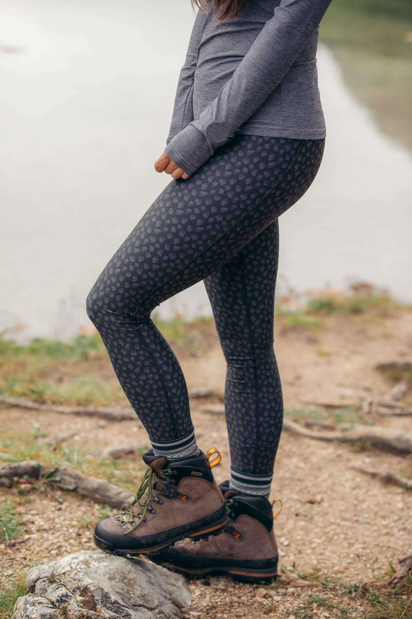Hiker Leggings Black Dahlia