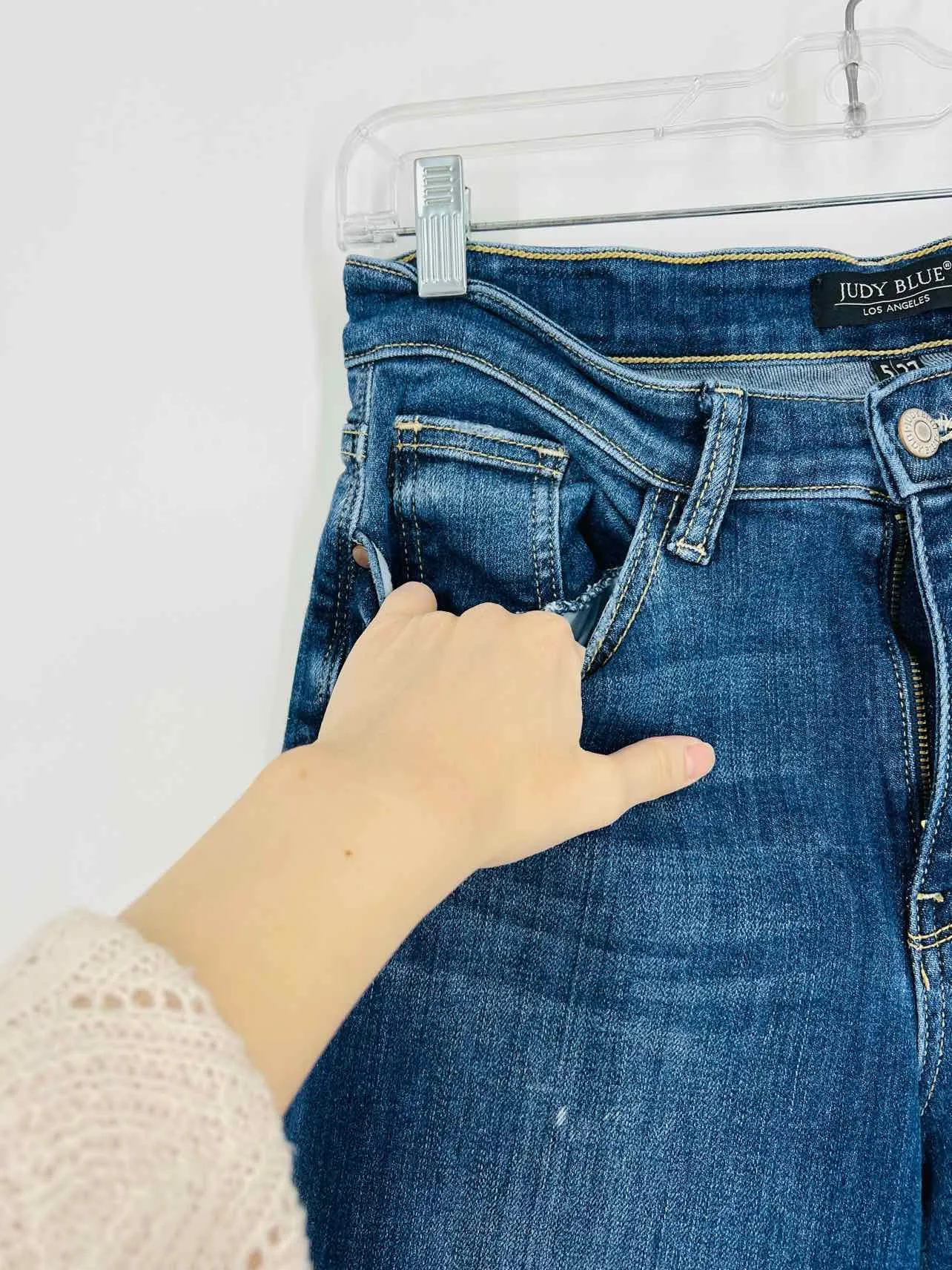 Judy Blue Size 5 Denim Distressed Jeans Jeans