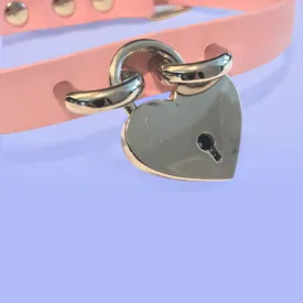 LIMITED ITEMS-HEART CHOKER