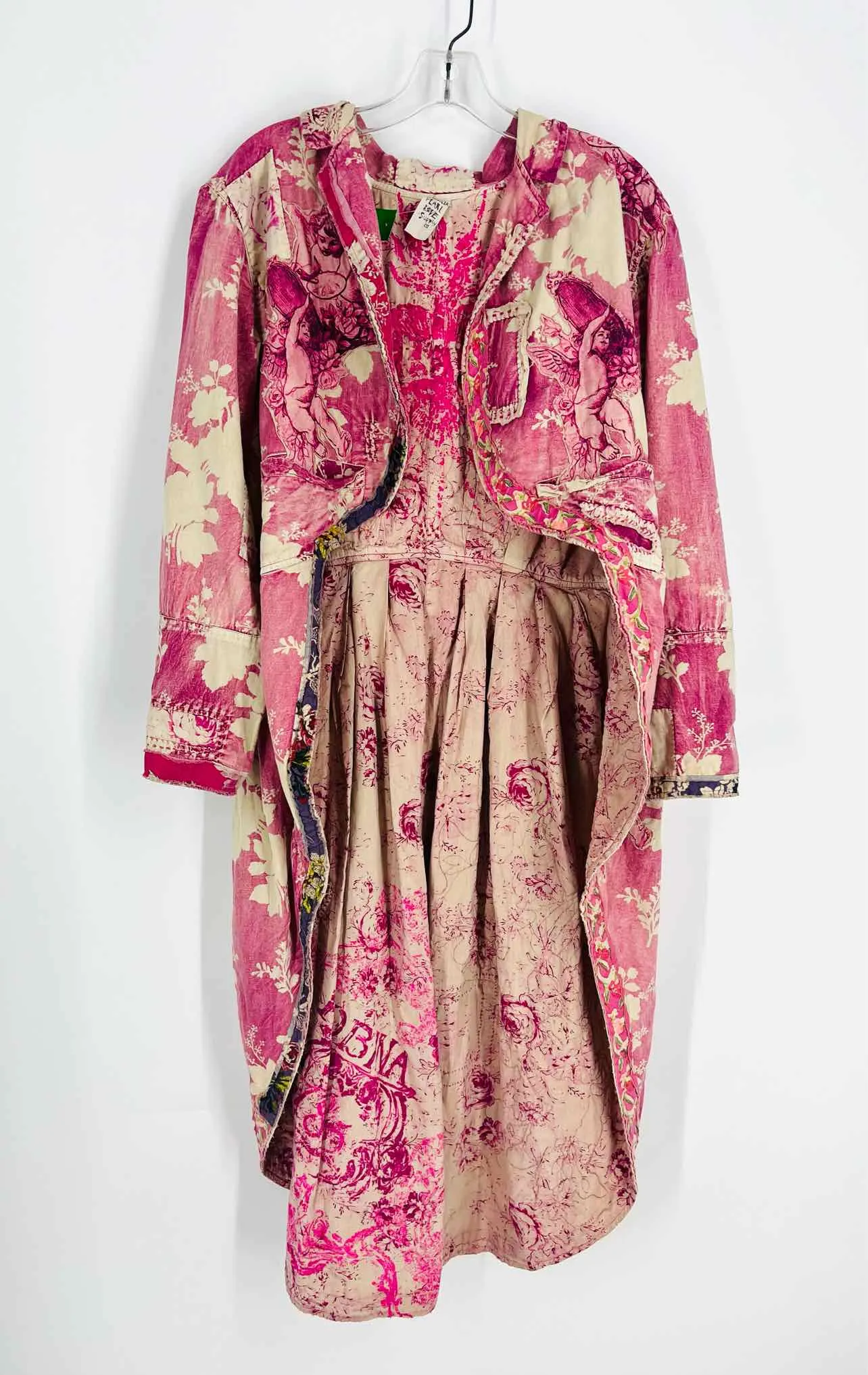 Size L ? Pink/Cream Floral Applique Designer Trenchcoat