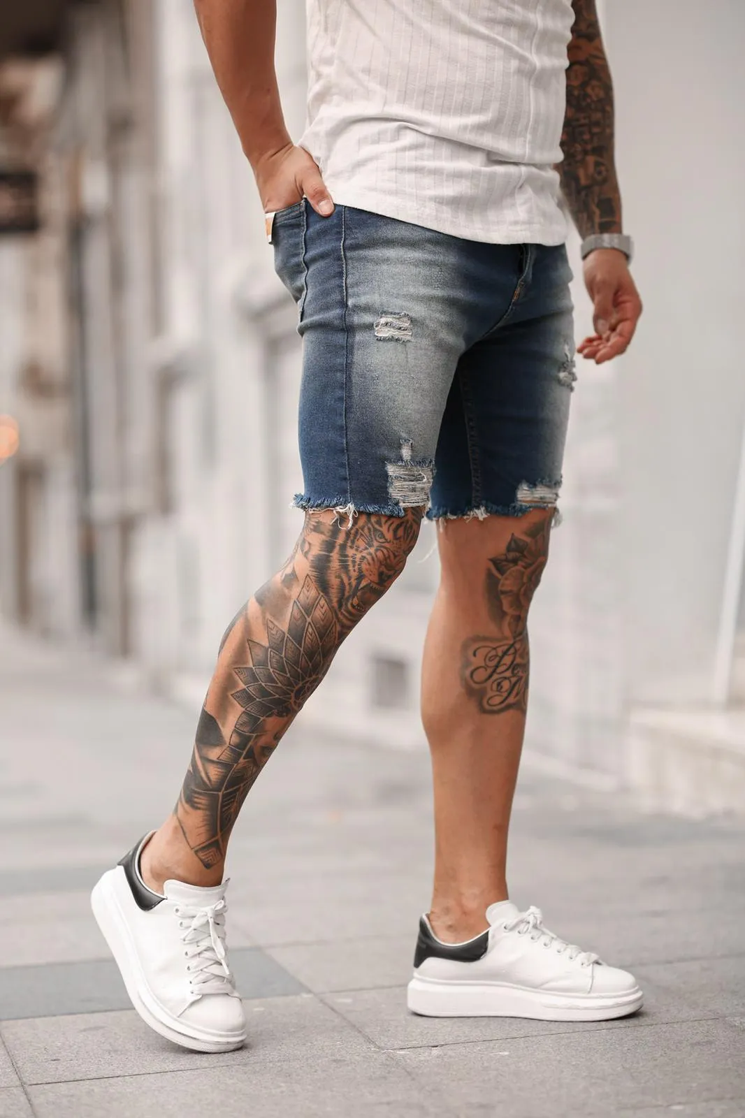 Sneakerjeans Blue Ripped Jeans Short DP37