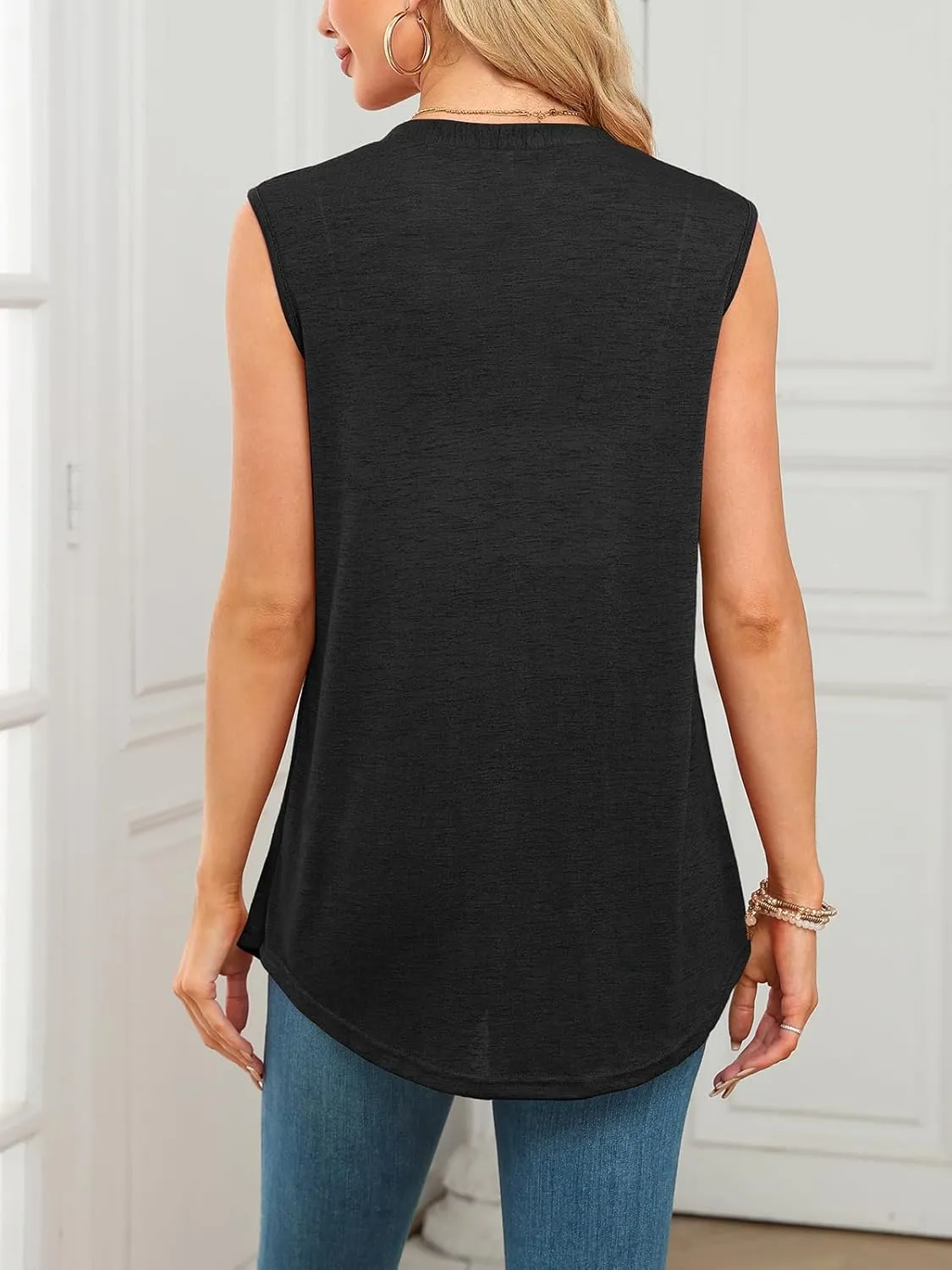 Summer Vest for Women Lightweight Fashion Casual Soft Knit Sleeveless Cardigan Curved Hem with Cozy Pockets (S-3XL)
