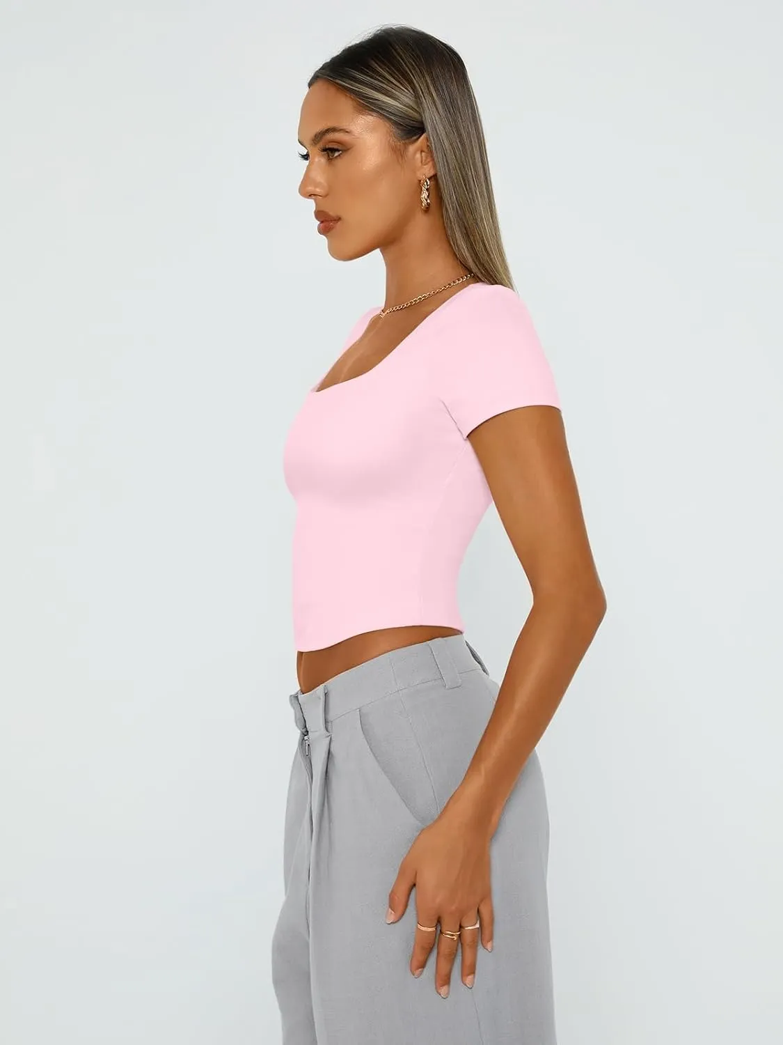 Trendy Queen Tshirts Shirts for Women Double Lined Going Out Crop Tops 2025 Spring Summer Workout Y2k Clothes Beach Fashion