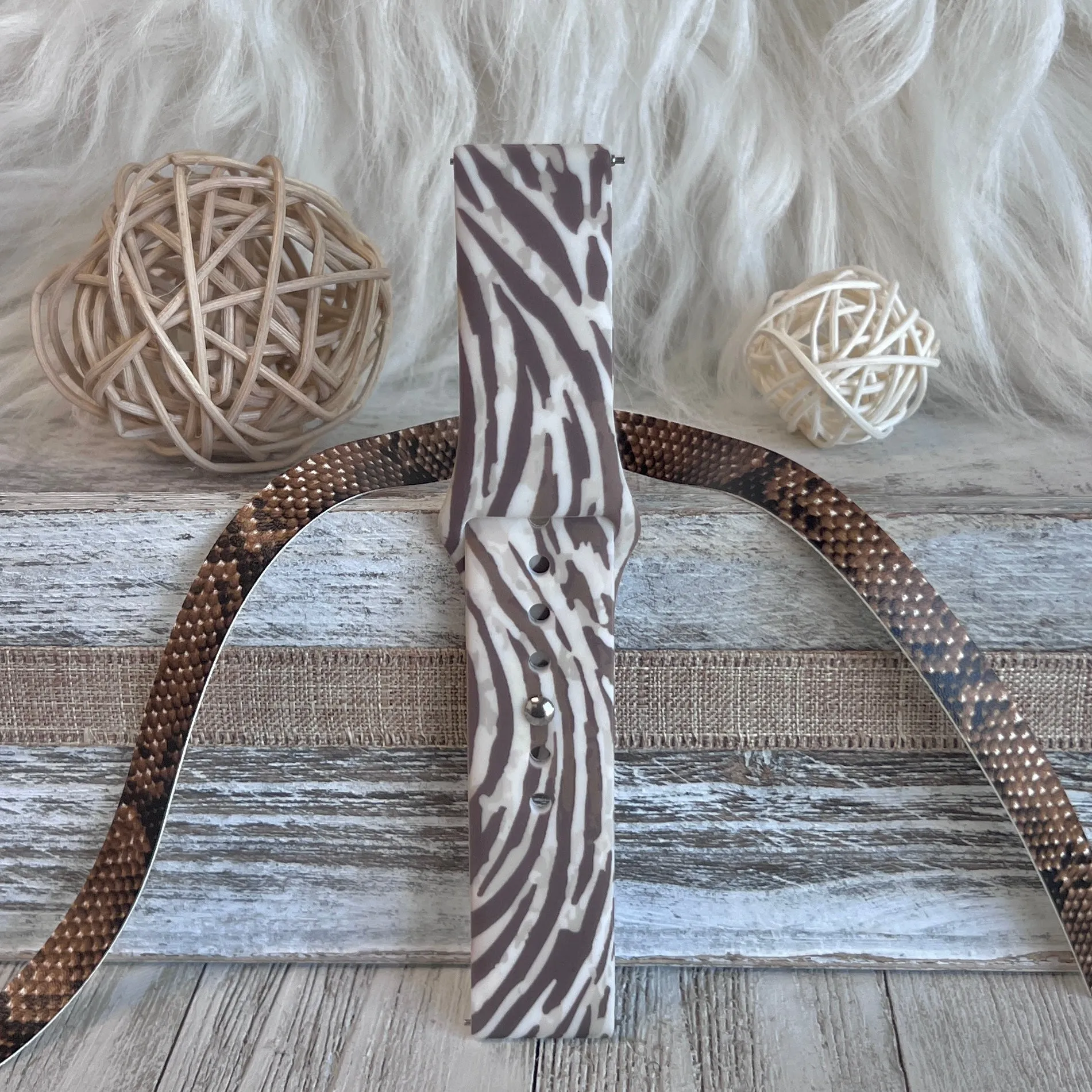 Twisted Animal Print Silicone Band For Samsung Watch